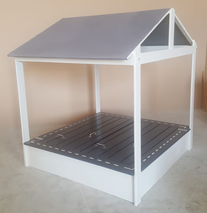 Sandpit house with streets, lids and canopy Mud Kitchens Carpentry