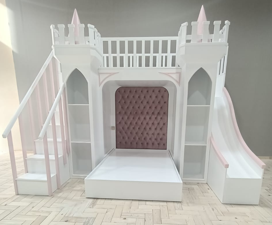 Castle Bed Sophia
